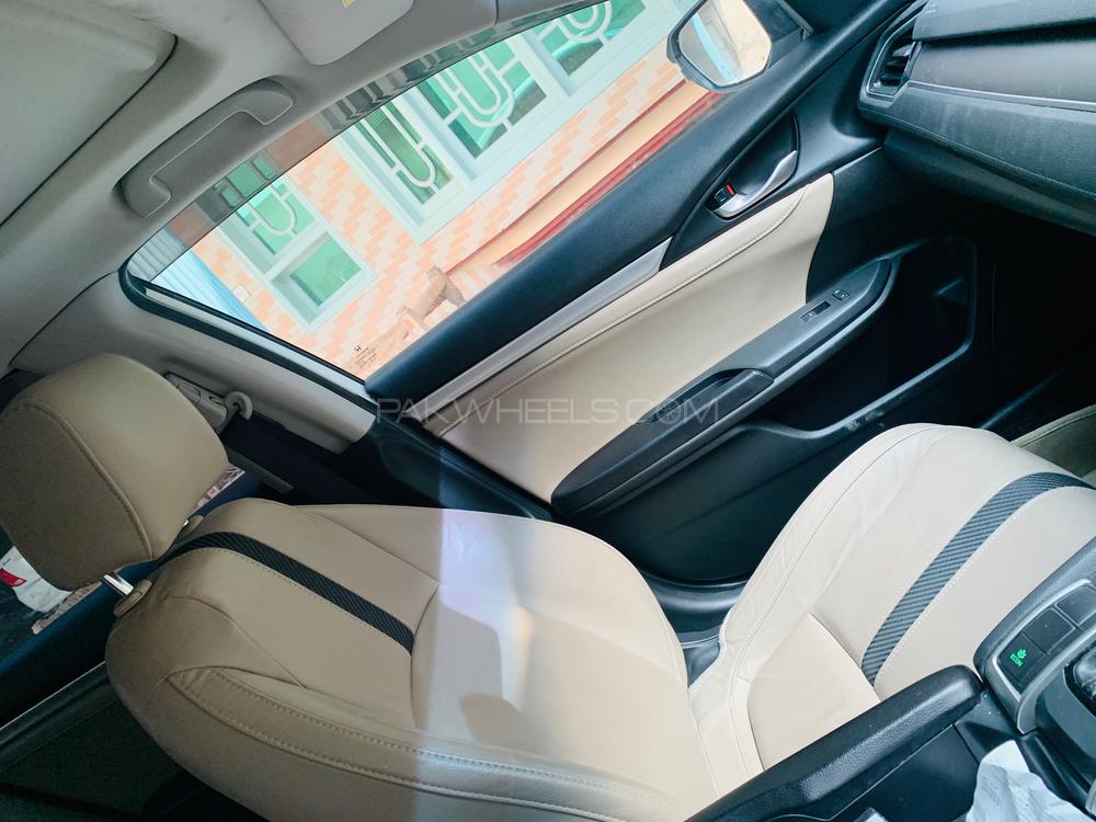 Honda Civic 2018 for Sale in Peshawar Honda Civic 2018 for Sale in Peshawar Image-5