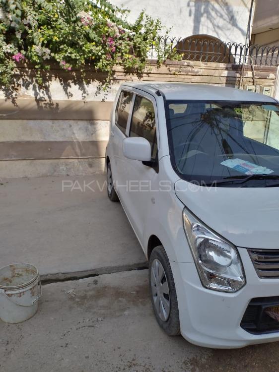 سوزوکی ویگن آر 2013 for Sale in کراچی سوزوکی ویگن آر 2013 for Sale in کراچی Image-2