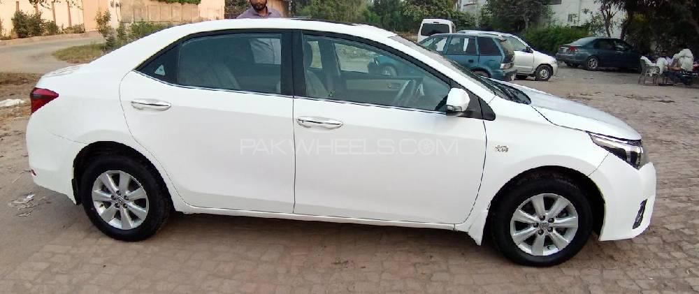 Toyota Corolla 2016 for Sale in Faisalabad Toyota Corolla 2016 for Sale in Faisalabad Image-3