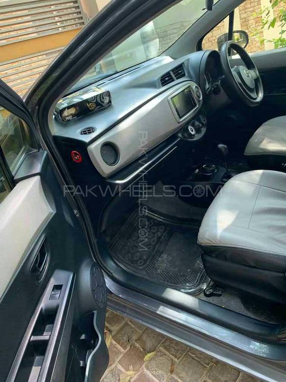 Toyota Vitz 2012 for Sale in Islamabad Toyota Vitz 2012 for Sale in Islamabad Image-3