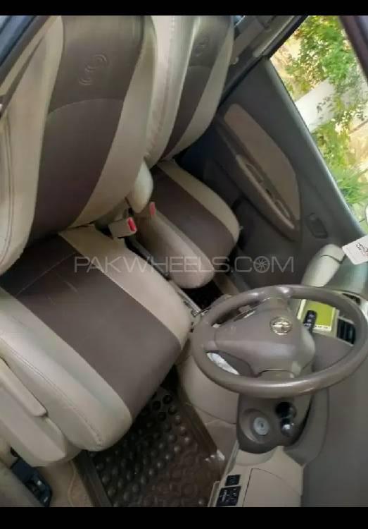 Toyota Belta 2009 for Sale in Lahore Toyota Belta 2009 for Sale in Lahore Image-7