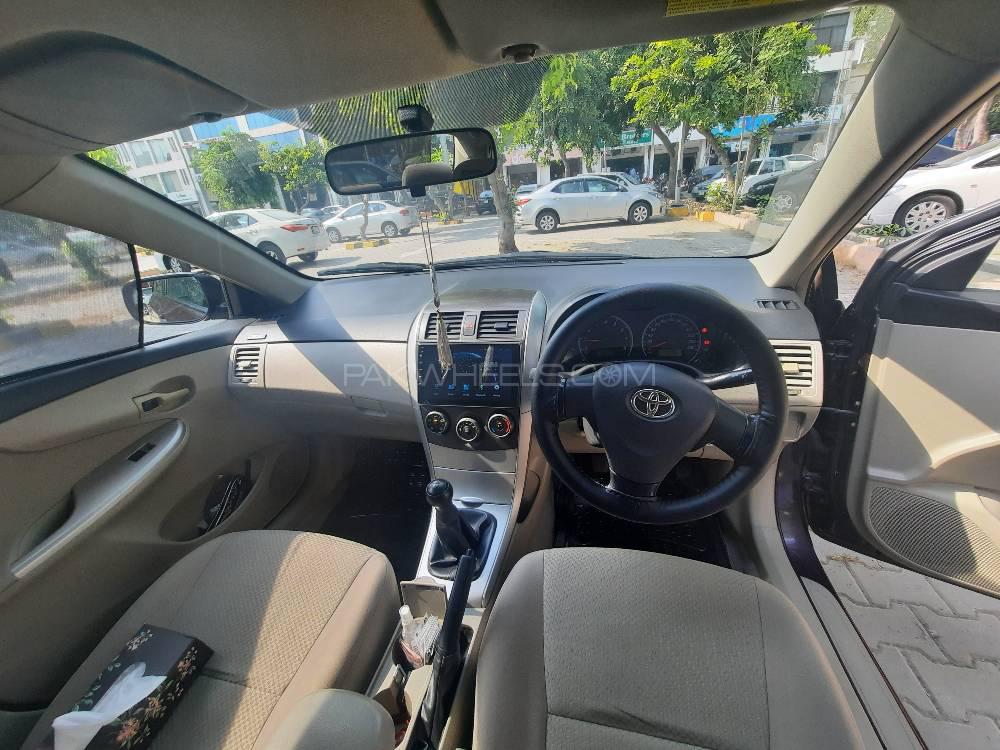 Toyota Corolla 2013 for Sale in Lahore Image-1