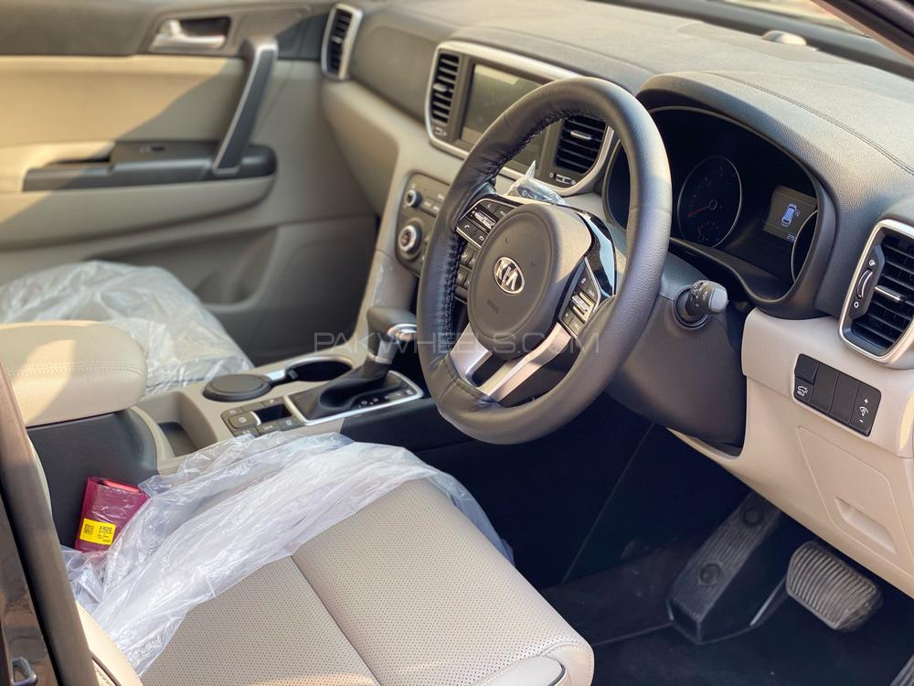 کِیا اسپورٹیج 2020 for Sale in ملتان کِیا اسپورٹیج 2020 for Sale in ملتان Image-4