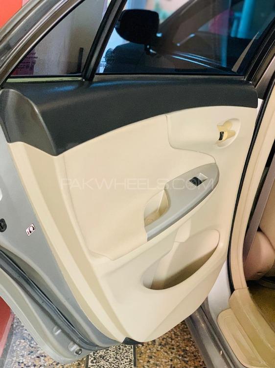 Toyota Corolla 2014 for Sale in Dera ismail khan Toyota Corolla 2014 for Sale in Dera ismail khan Image-9