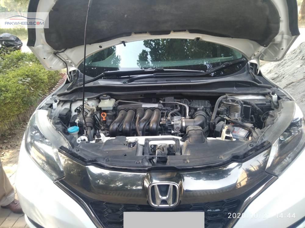 Honda Vezel 2016 for Sale in Islamabad Honda Vezel 2016 for Sale in Islamabad Image-9