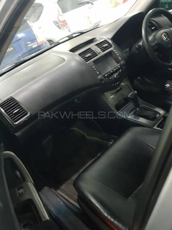 ہونڈا اکارڈ 2003 for Sale in پشاور ہونڈا اکارڈ 2003 for Sale in پشاور Image-4