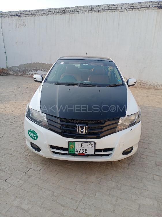 Honda City 2015 for Sale in Faisalabad Image-1