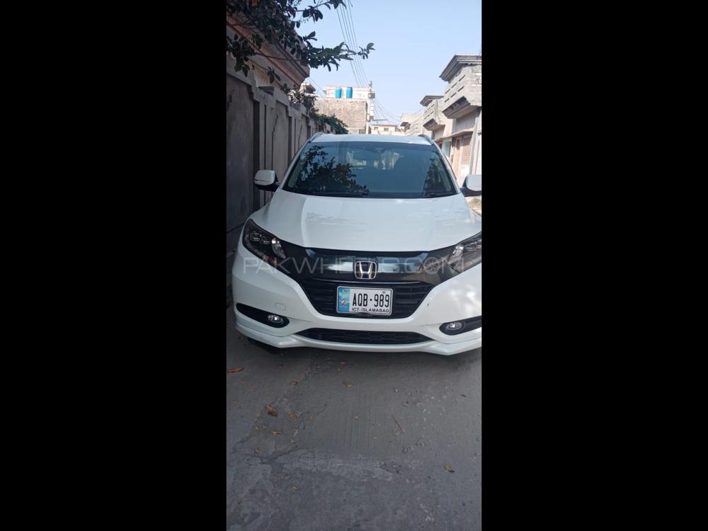 Honda Vezel 2016 for Sale in Chakwal Honda Vezel 2016 for Sale in Chakwal Image-7
