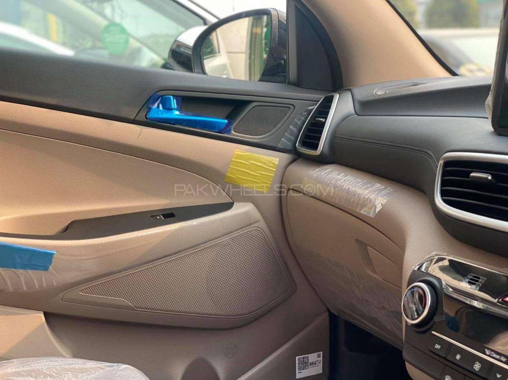 ہنڈائی ٹکسن 2020 for Sale in لاہور ہنڈائی ٹکسن 2020 for Sale in لاہور Image-9