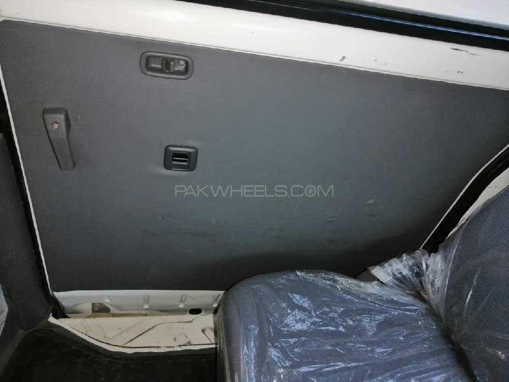 نسان کلپر 2013 for Sale in کراچی نسان کلپر 2013 for Sale in کراچی Image-18