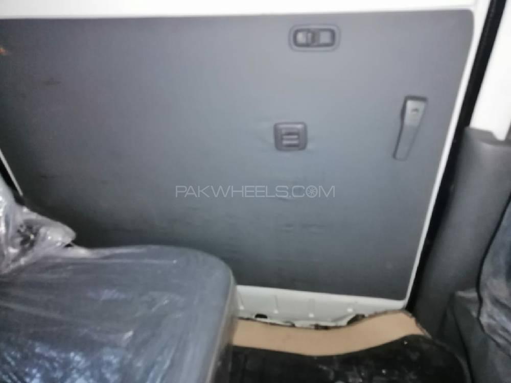 نسان کلپر 2013 for Sale in کراچی نسان کلپر 2013 for Sale in کراچی Image-17