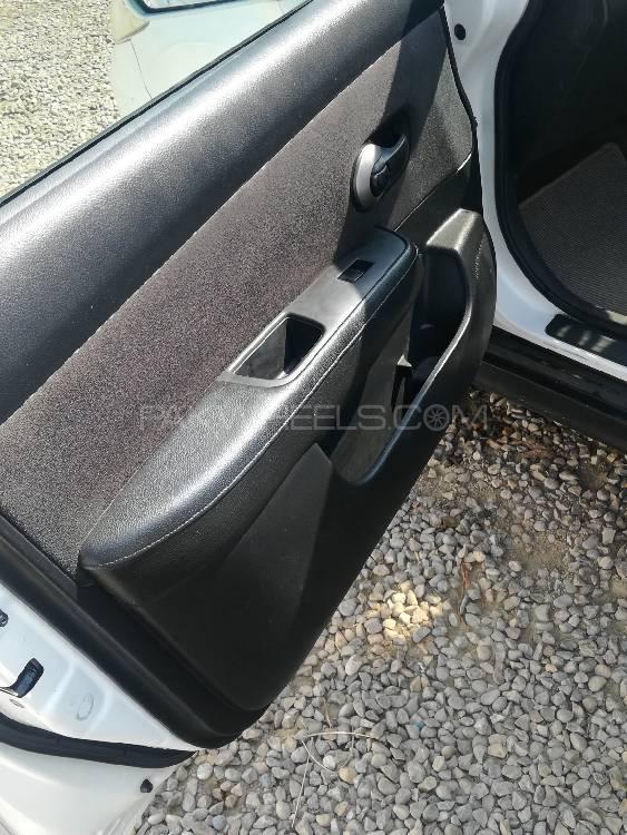 Nissan Tiida 2007 for Sale in Rawalpindi Nissan Tiida 2007 for Sale in Rawalpindi Image-12