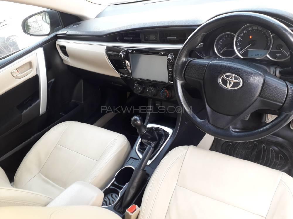 Toyota Corolla 2016 for Sale in Lahore Toyota Corolla 2016 for Sale in Lahore Image-4