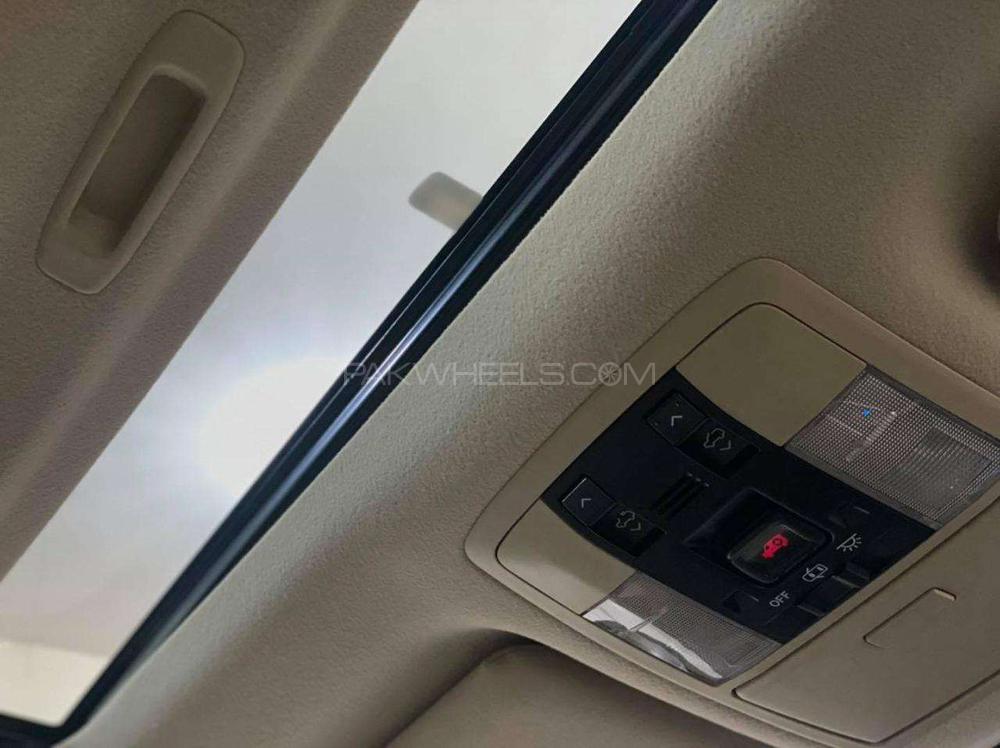 Toyota Prado 2017 for Sale in Lahore Toyota Prado 2017 for Sale in Lahore Image-10