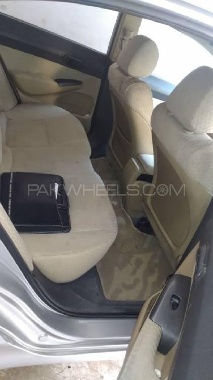 Honda Civic 2008 for Sale in Rawalpindi Honda Civic 2008 for Sale in Rawalpindi Image-8