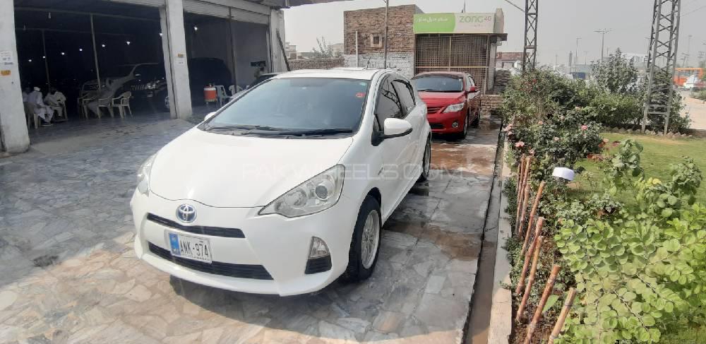 Toyota Aqua 2014 for Sale in Peshawar Toyota Aqua 2014 for Sale in Peshawar Image-4
