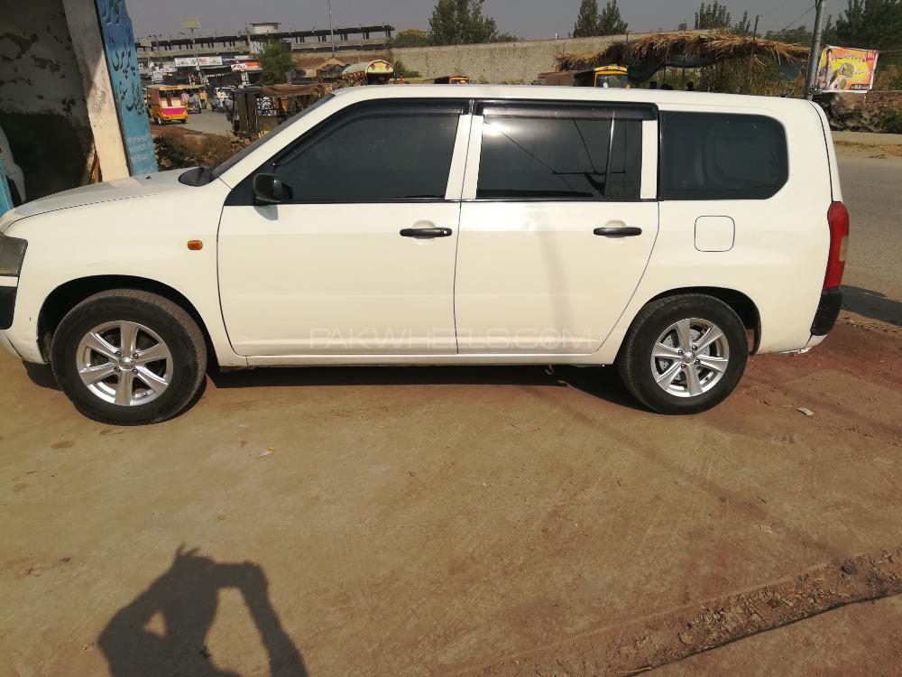 Toyota Probox 2006 for Sale in Swabi Image-1