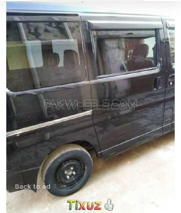 مٹسوبیشی ٹاؤن باکس 2009 for Sale in پشاور مٹسوبیشی ٹاؤن باکس 2009 for Sale in پشاور Image-2