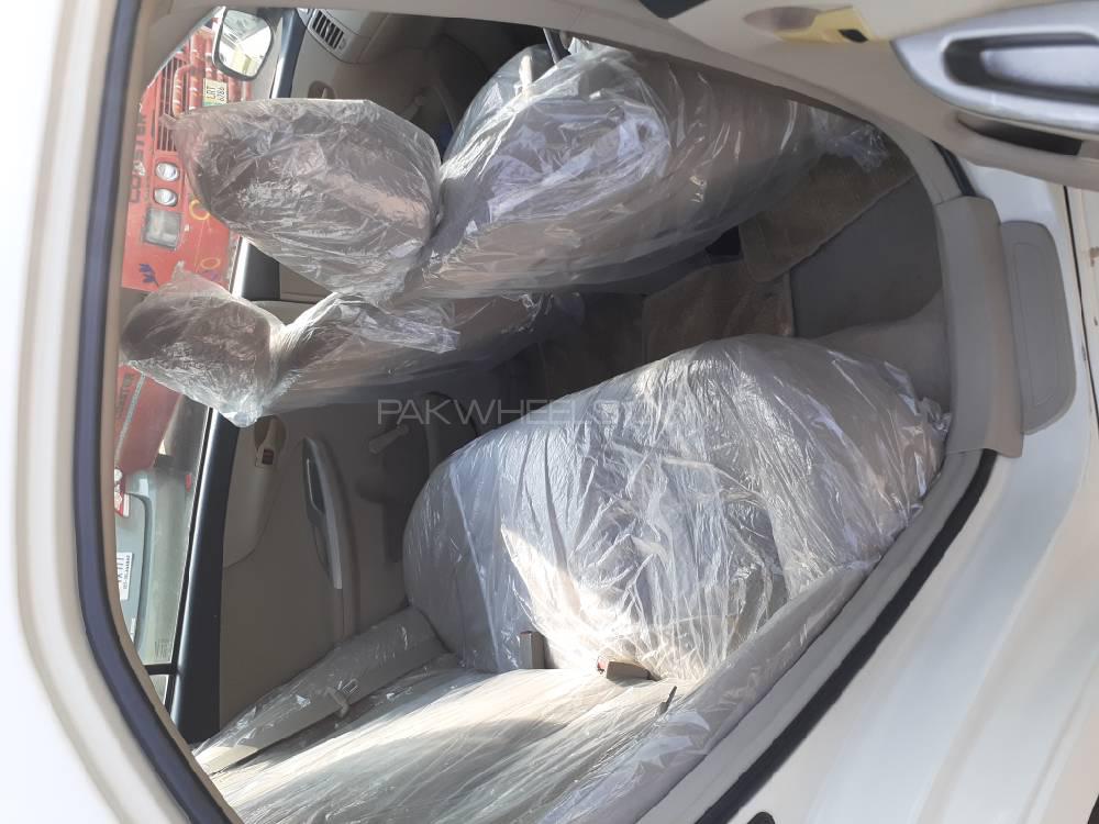 Toyota Corolla 2014 for Sale in Hafizabad Toyota Corolla 2014 for Sale in Hafizabad Image-9