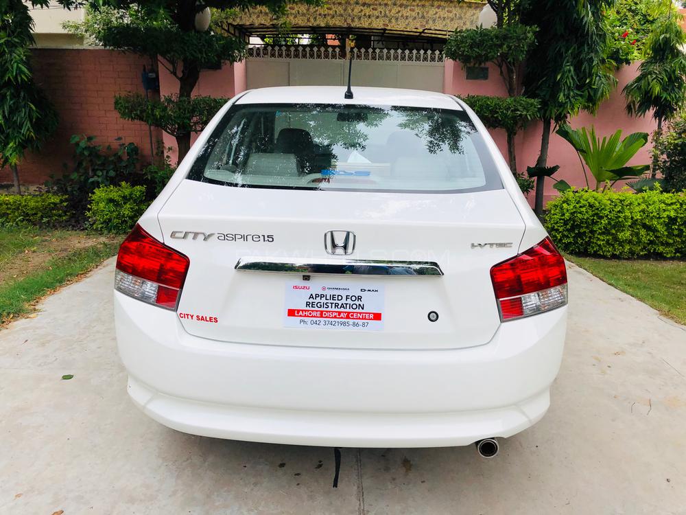 Honda City 2014 for Sale in Faisalabad Image-1