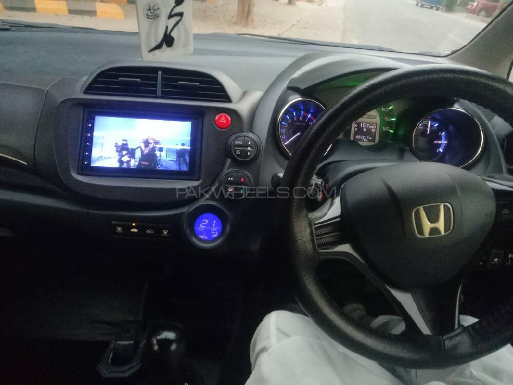 Honda Fit 2012 for Sale in Lahore Honda Fit 2012 for Sale in Lahore Image-4