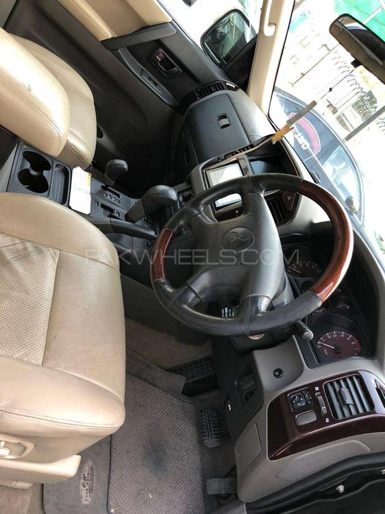 Mitsubishi Pajero 2000 for Sale in Lahore Mitsubishi Pajero 2000 for Sale in Lahore Image-5