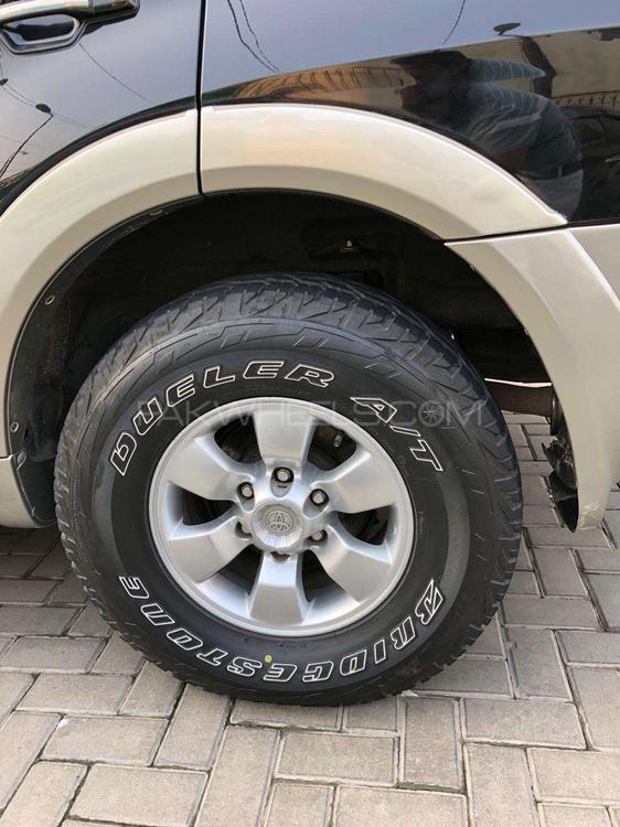 Mitsubishi Pajero 2000 for Sale in Lahore Mitsubishi Pajero 2000 for Sale in Lahore Image-6