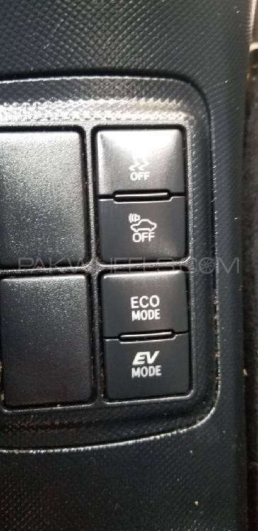 Toyota Aqua 2017 for Sale in Peshawar Toyota Aqua 2017 for Sale in Peshawar Image-12