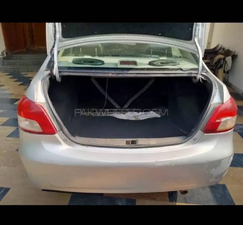 Toyota Belta 2009 for Sale in Lahore Toyota Belta 2009 for Sale in Lahore Image-7