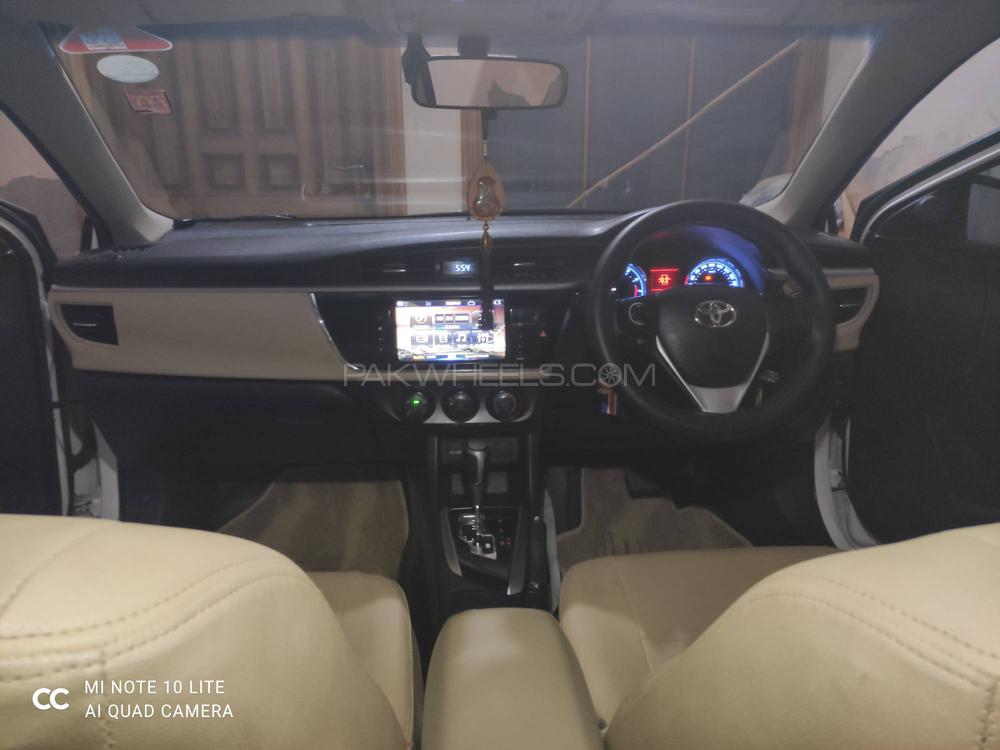 Toyota Corolla 2015 for Sale in Faisalabad Toyota Corolla 2015 for Sale in Faisalabad Image-2