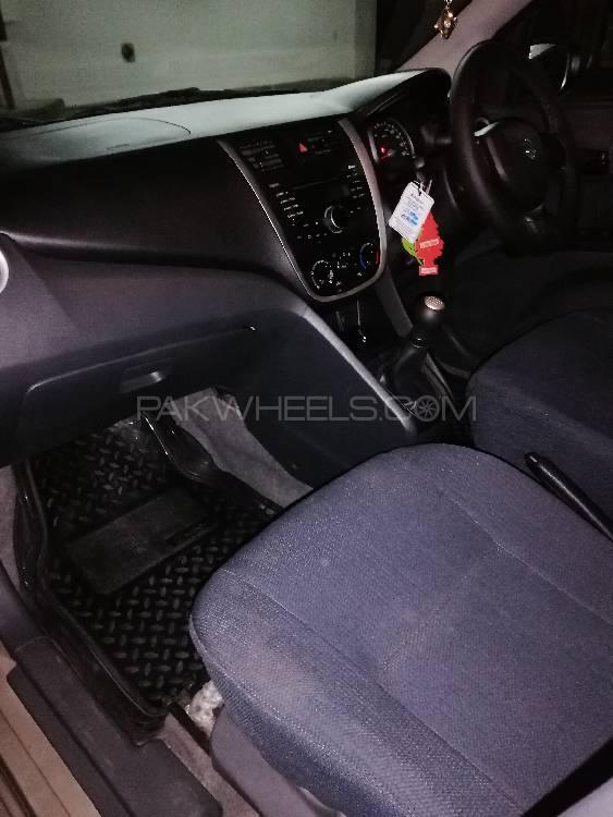 Suzuki Cultus 2017 for Sale in Karachi Suzuki Cultus 2017 for Sale in Karachi Image-4