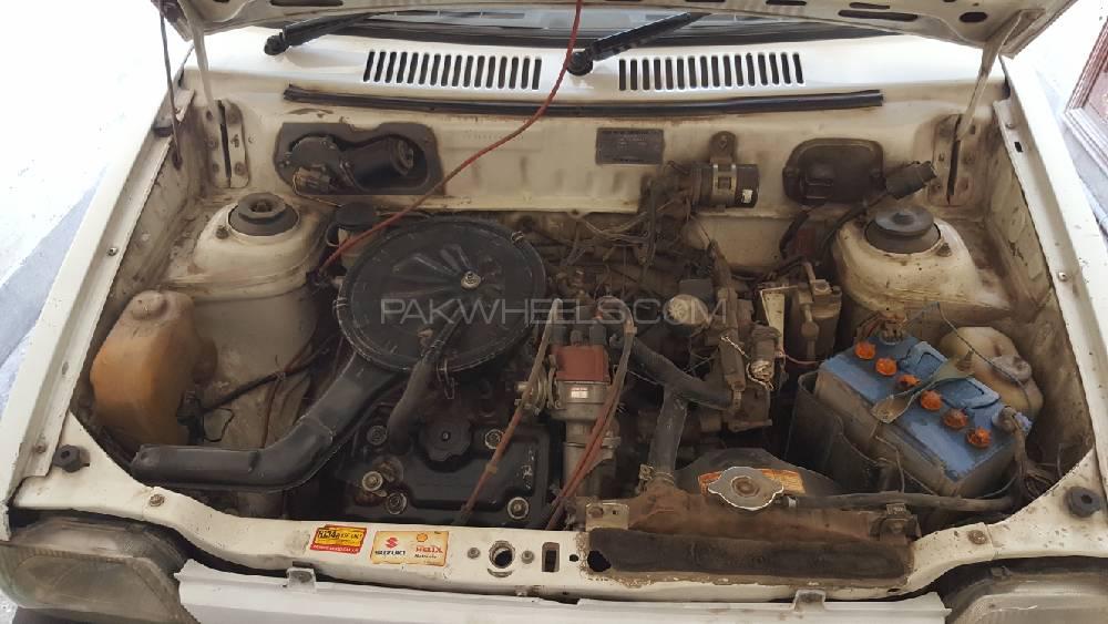 Suzuki Mehran 2009 for Sale in Peshawar Suzuki Mehran 2009 for Sale in Peshawar Image-12