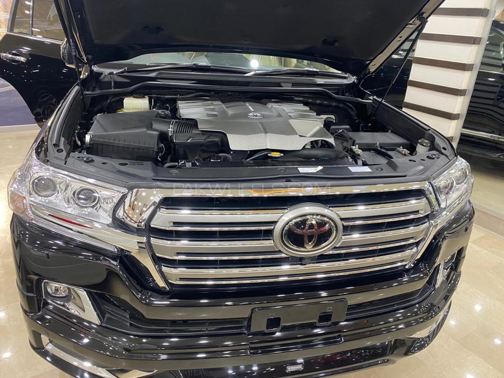 Toyota Land Cruiser 2016 for Sale in Islamabad Toyota Land Cruiser 2016 for Sale in Islamabad Image-4