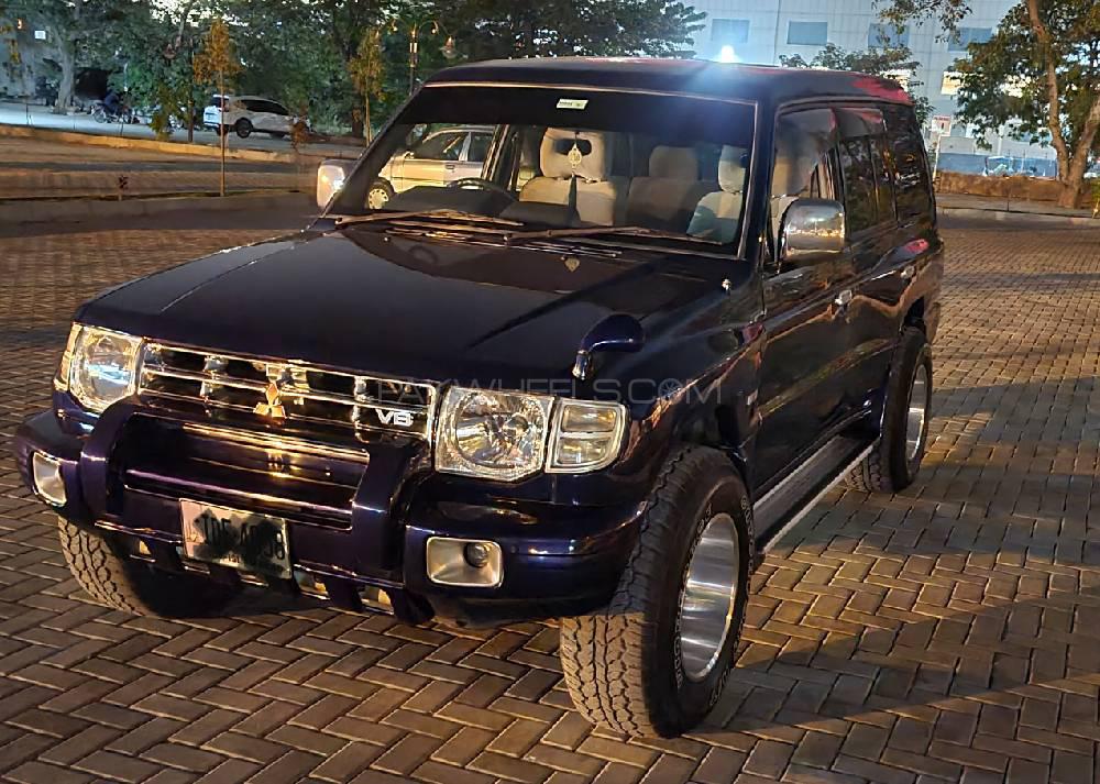 Mitsubishi Pajero 2001 for Sale in Rawalpindi Image-1
