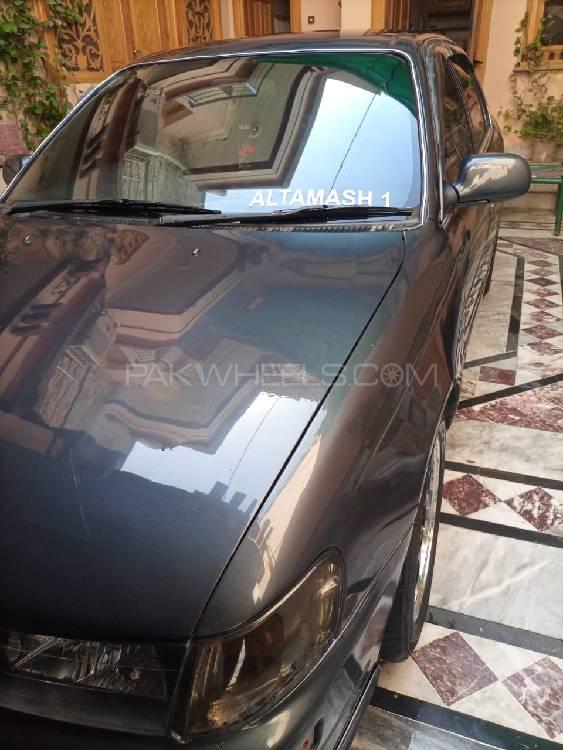 ٹویوٹا کرولا 1993 for Sale in پشاور ٹویوٹا کرولا 1993 for Sale in پشاور Image-3