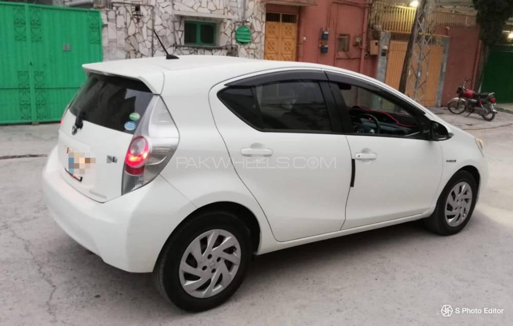 Toyota Aqua 2014 for Sale in Rawalpindi Toyota Aqua 2014 for Sale in Rawalpindi Image-4