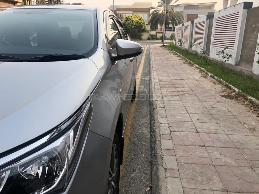 Toyota Corolla 2018 for Sale in Lahore Toyota Corolla 2018 for Sale in Lahore Image-3