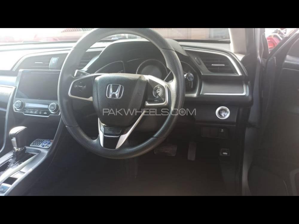 Honda Civic 2017 for Sale in Multan Honda Civic 2017 for Sale in Multan Image-7