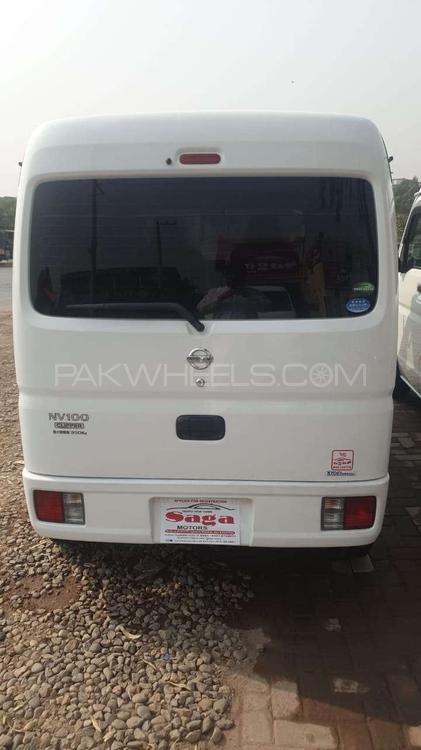 نسان کلپر 2015 for Sale in گجرانوالہ نسان کلپر 2015 for Sale in گجرانوالہ Image-3