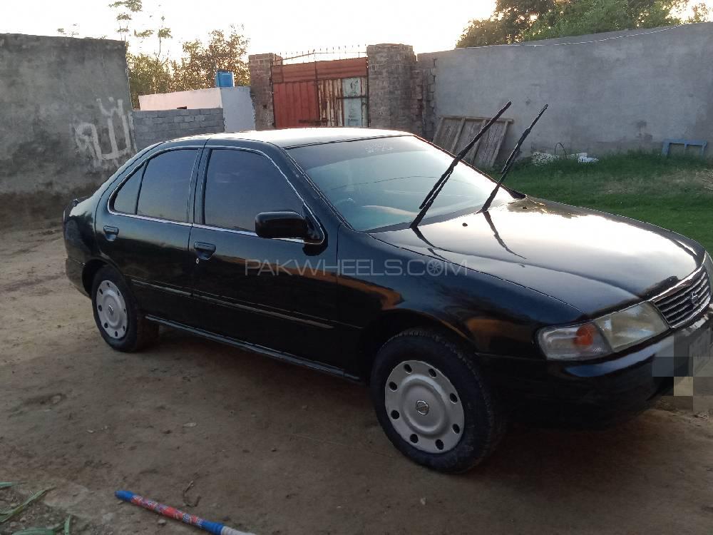 نسان سنی 2001 for Sale in صوابی Image-1