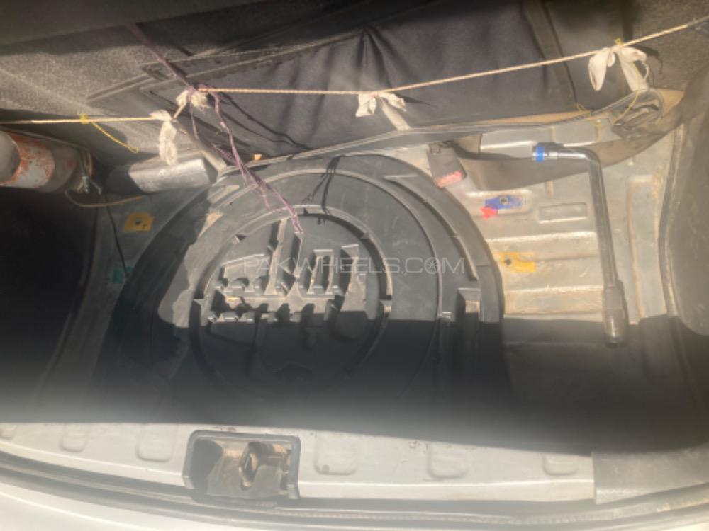 Toyota Vitz 1999 for Sale in Mardan Toyota Vitz 1999 for Sale in Mardan Image-16