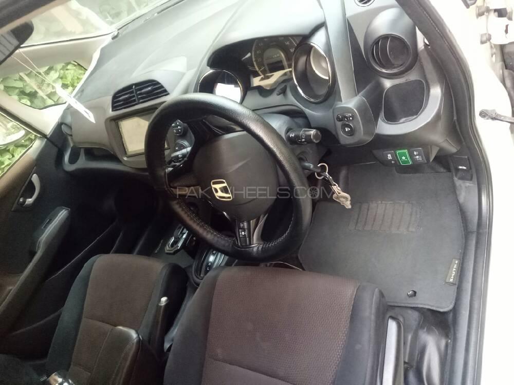 Honda Fit 2012 for Sale in Lahore Honda Fit 2012 for Sale in Lahore Image-5
