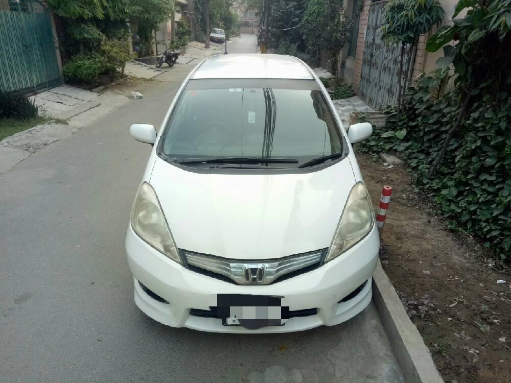 Honda Fit 2012 for Sale in Lahore Honda Fit 2012 for Sale in Lahore Image-6