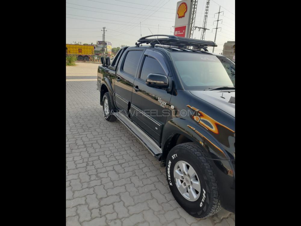 Toyota Hilux 2011 for Sale in Haripur Toyota Hilux 2011 for Sale in Haripur Image-3