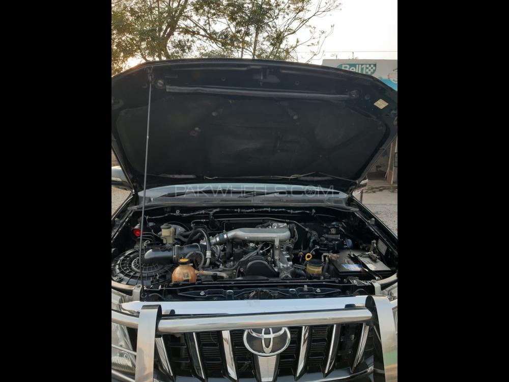 Toyota Hilux 2011 for Sale in Haripur Toyota Hilux 2011 for Sale in Haripur Image-8