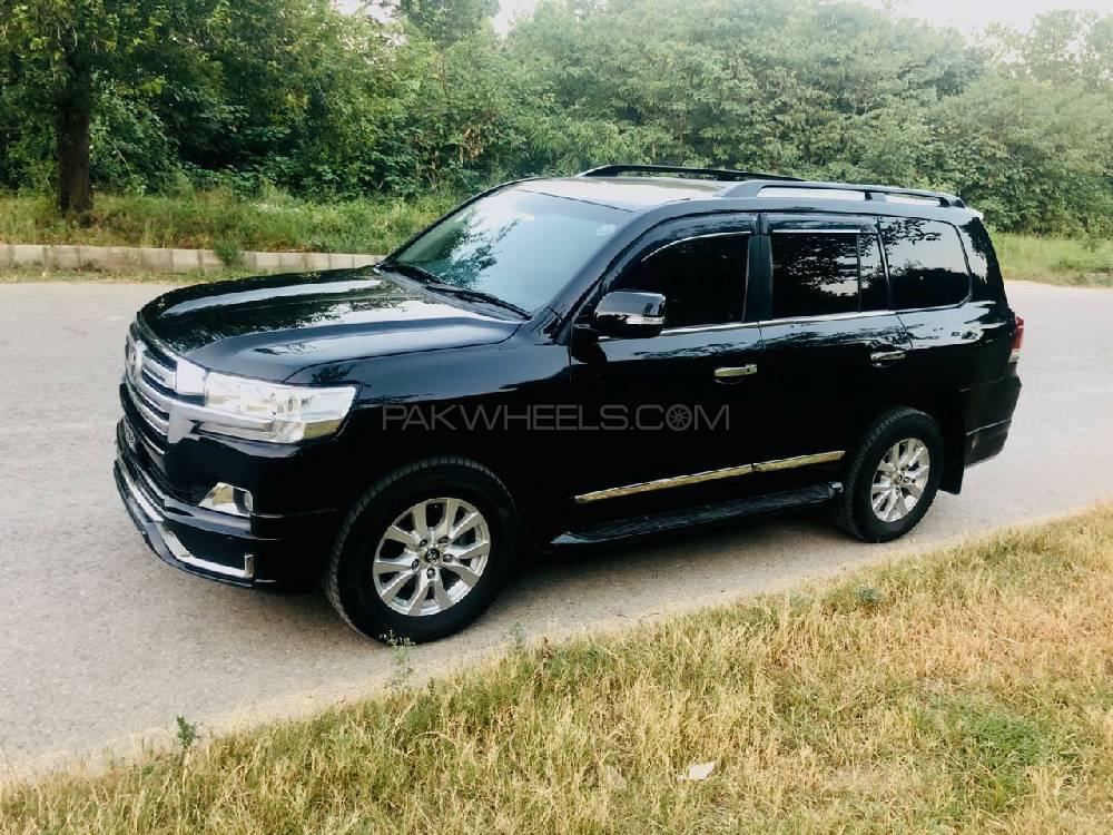 Toyota Land Cruiser 2012 for Sale in Lahore Toyota Land Cruiser 2012 for Sale in Lahore Image-5