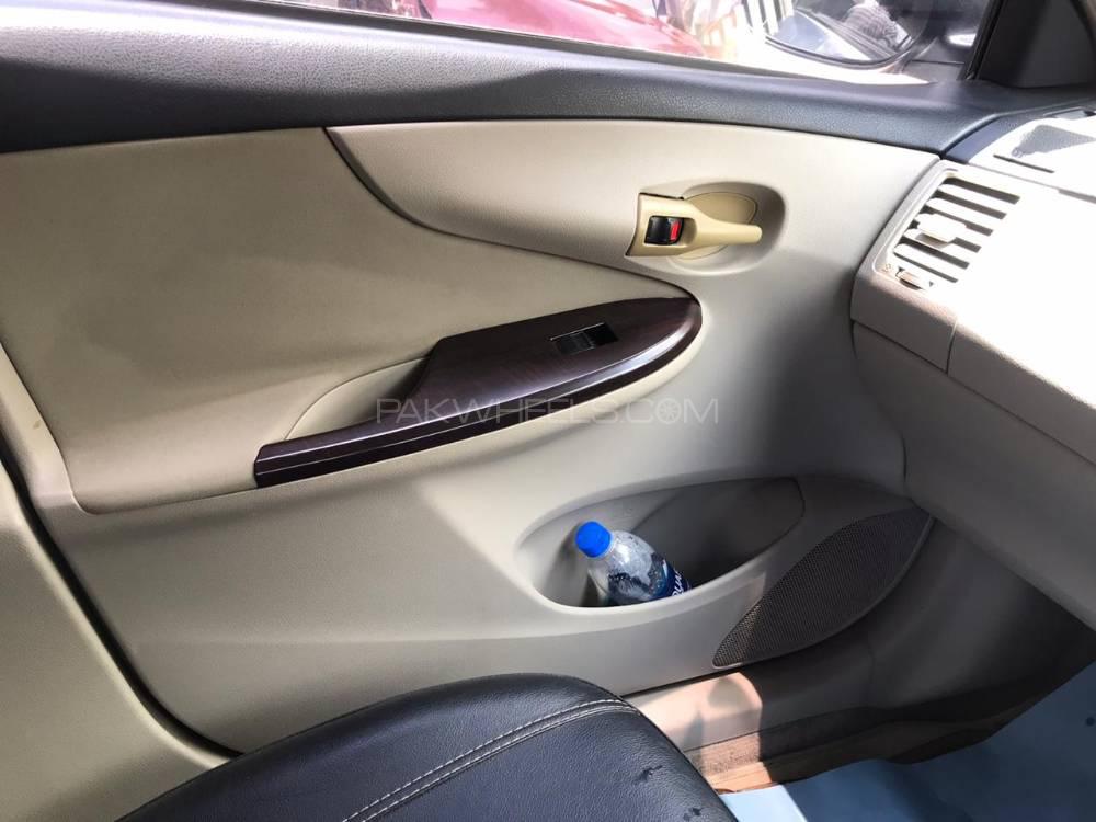 Toyota Corolla 2014 for Sale in Karachi Toyota Corolla 2014 for Sale in Karachi Image-3