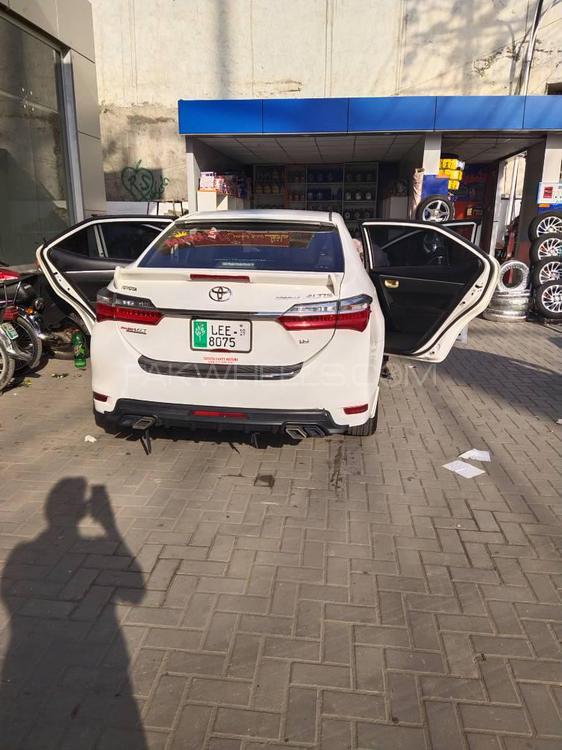 Toyota Corolla 2019 for Sale in Lahore Toyota Corolla 2019 for Sale in Lahore Image-13