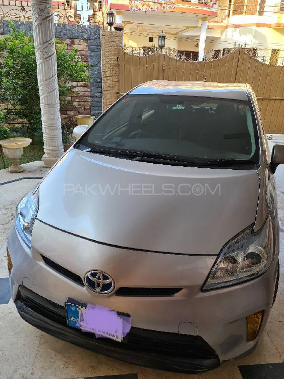 ٹویوٹا پریوس 2014 for Sale in گجرات Image-1