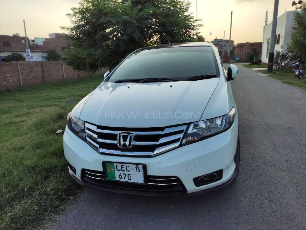 Honda City 2016 for Sale in Faisalabad Image-1